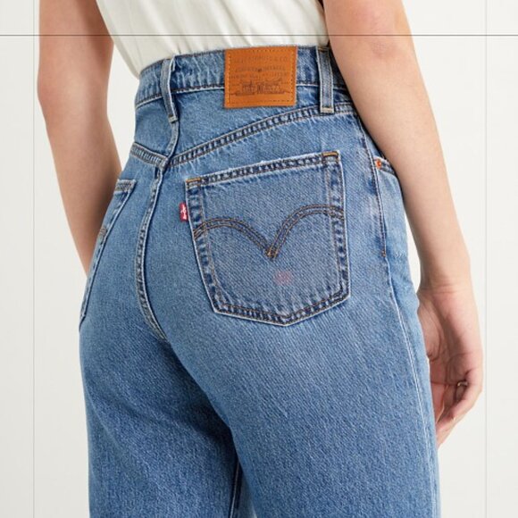 Levis Ribcage Straight Ankle Womens Jeans - Picture 2 of 8